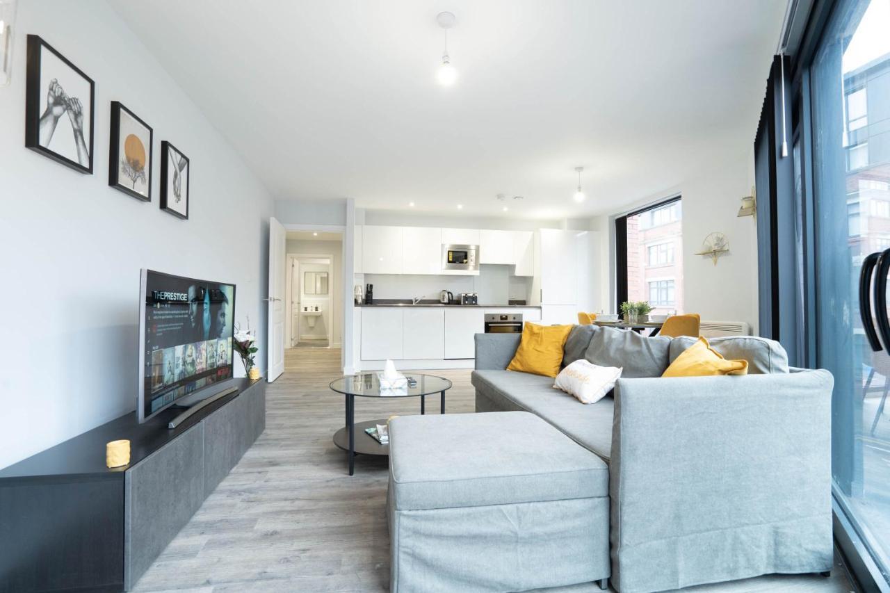 Deluxe Stay - Skyline Vistas & Top Amenities Birmingham Bagian luar foto