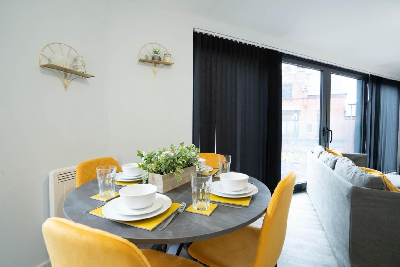 Deluxe Stay - Skyline Vistas & Top Amenities Birmingham Bagian luar foto